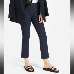 Everlane Kick Crop Work Pant Sz 4 GUC Navy Ponte Stretch